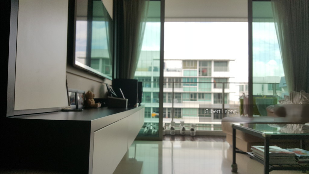 Livia thumbnail photo